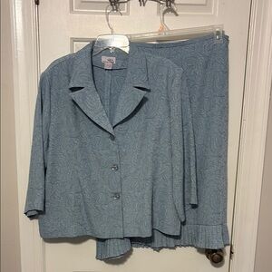 Women's Blue Paisley Skirt Set